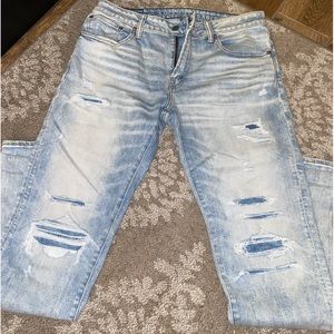 American Eagle 34x34 Light Wash Ripped Denim Jeans